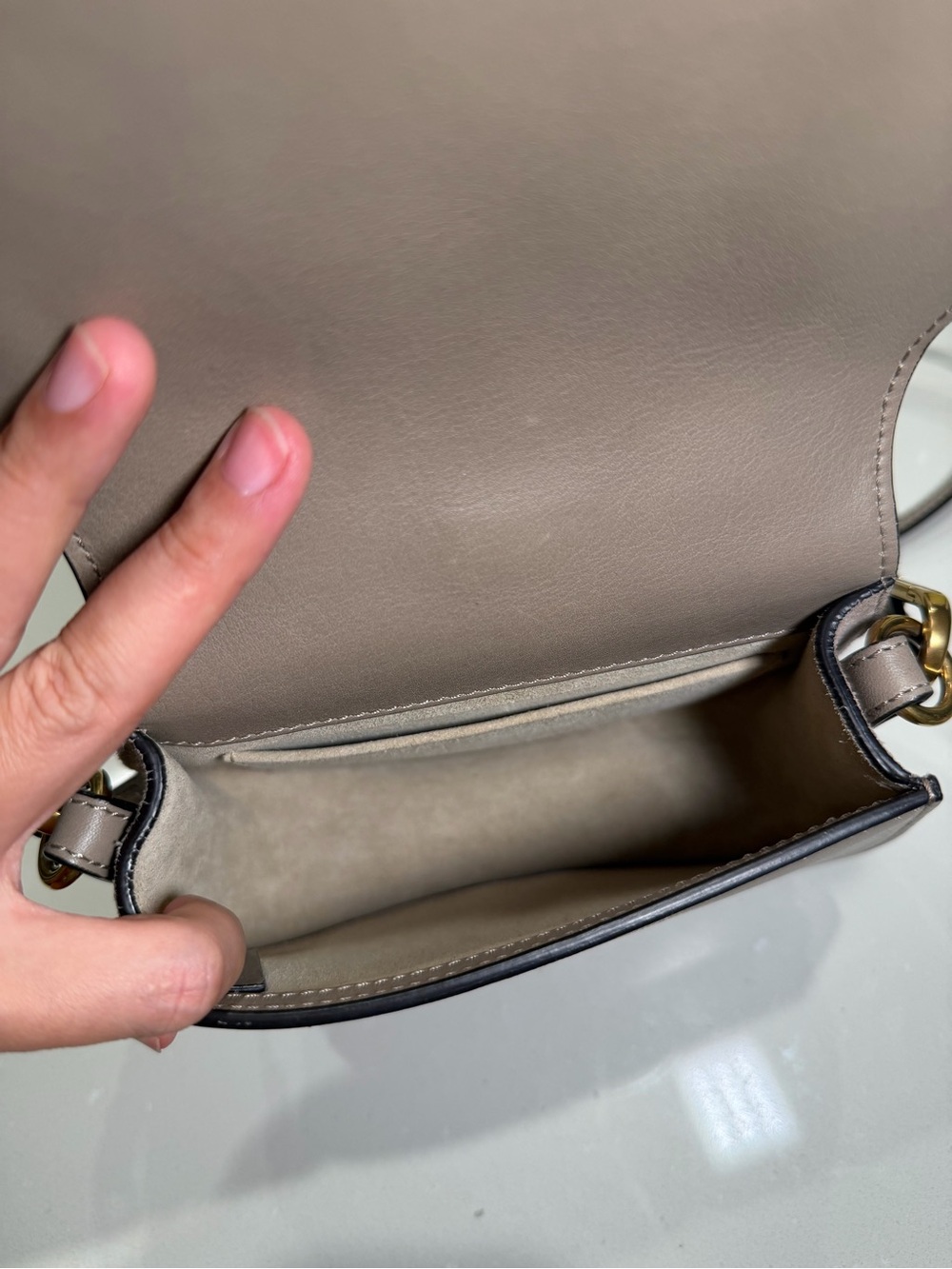 Chloé Nile Small Bracelet Bag in Motty Grey / Taupe - Picture 9 of 12